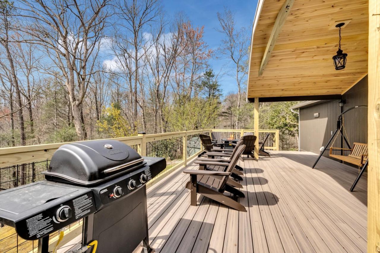 Whispering Winds, Hot Tub, Game Room, Wifi, 1089 Free Tickets Each Paid Day, Dollywood And More Gatlinburg Buitenkant foto
